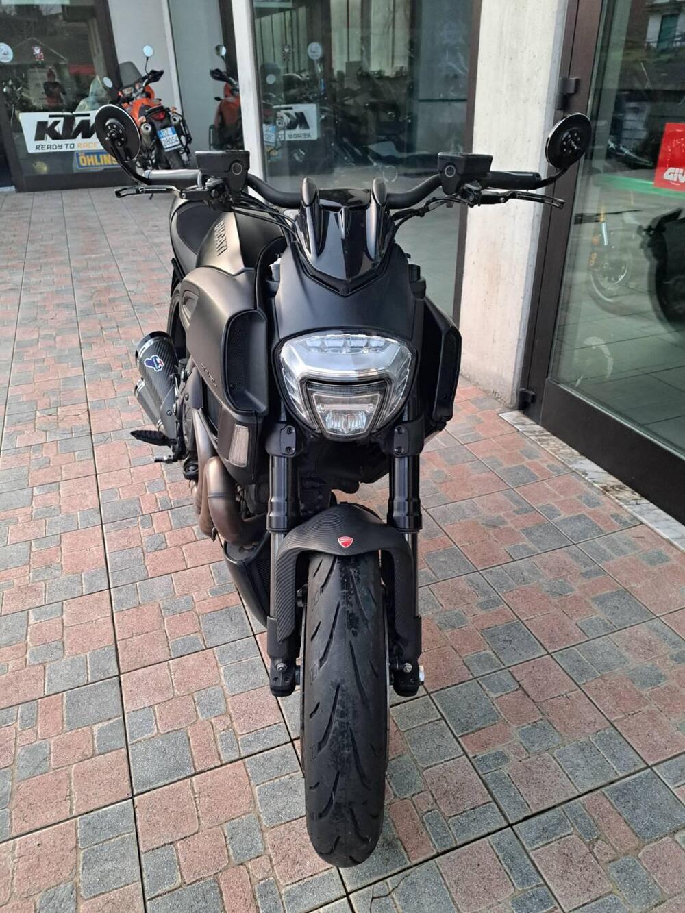 Ducati Diavel 1200 (2014 - 16) (2)