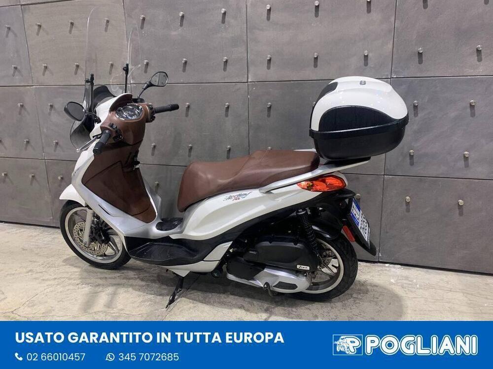 Piaggio Medley 150 ABS (2021 - 25) (7)