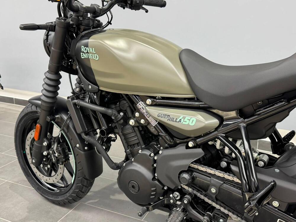 Royal Enfield Guerrilla 450 (2024 - 26) (4)