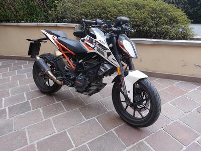 KTM 125 Duke (2021 - 23) usata
