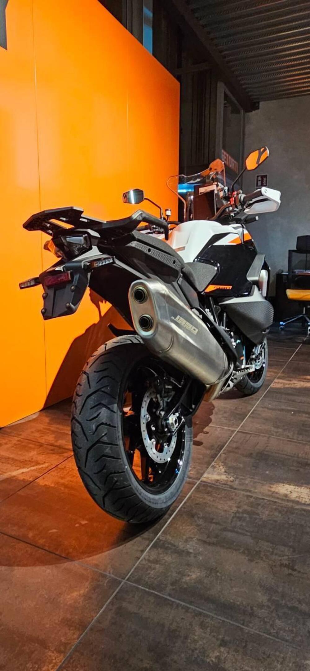 KTM 1390 Super Adventure S (2026) (3)