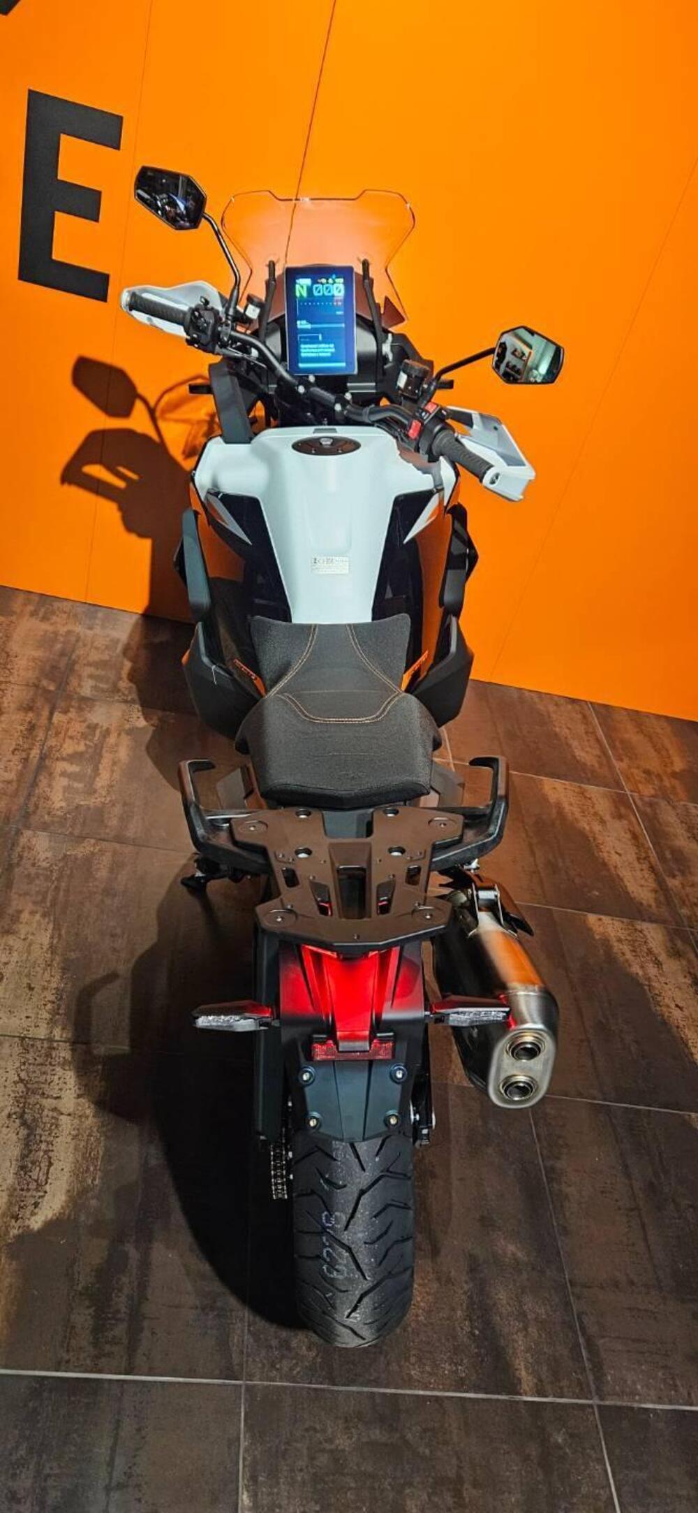 KTM 1390 Super Adventure S (2026) (9)