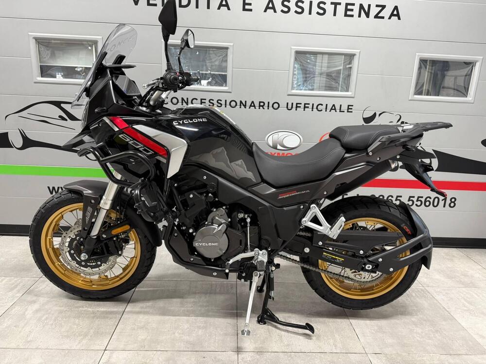 Cyclone RX600 (2025 - 26) (12)