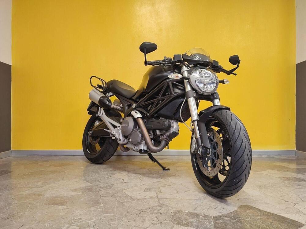 Ducati Monster 696 (2008 - 13) (2)