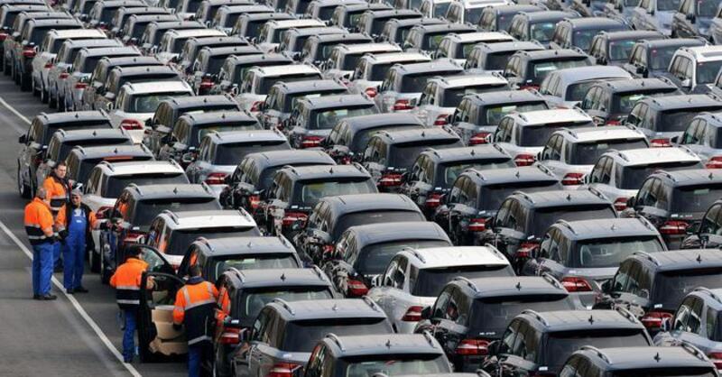 L&#039;apocalisse del settore auto tedesco: perch&eacute; la Germania &egrave; finita ko (e come pu&ograve; fermare il declino)