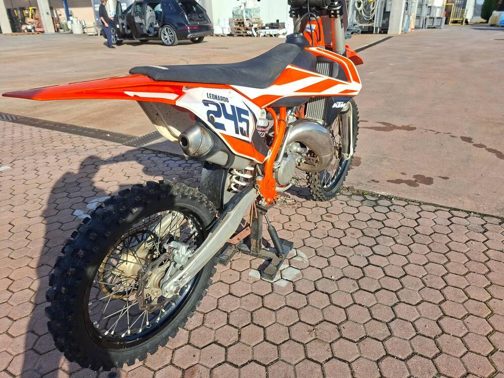 KTM 125 SX (2018) (3)