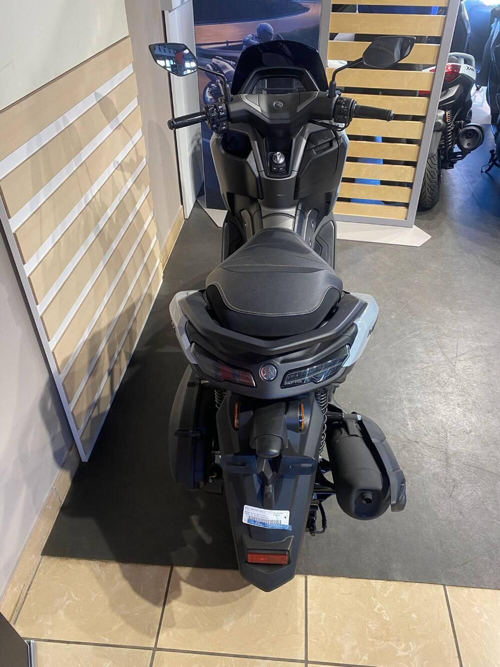 Yamaha N-Max 125 Tech Max (2025 - 26) (3)