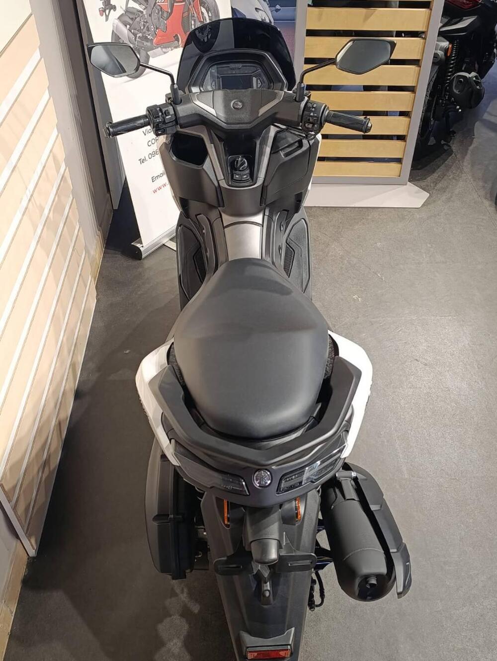 Yamaha N-Max 125 (2025 - 26) (2)