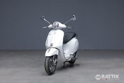 Vespa Primavera 125 (2024 - 25) nuova