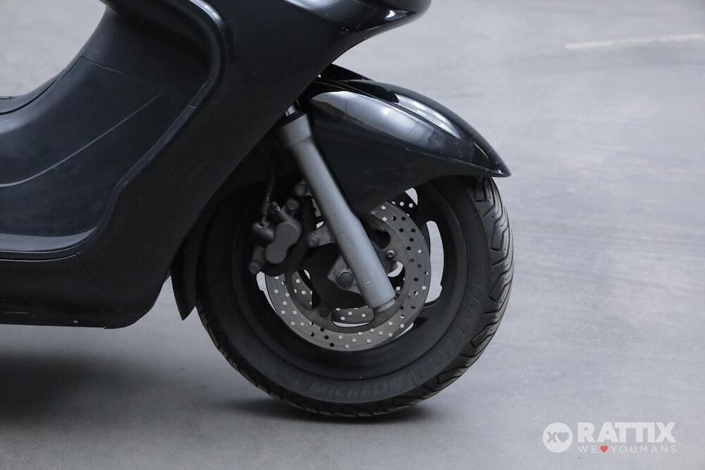 Yamaha Majesty 400 (2004 - 08) (9)