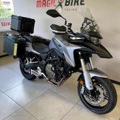 QJ Motor SRT 700 S (2025) usata