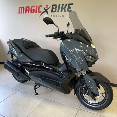 Yamaha X-Max 300 Tech Max (2021 - 24) usata