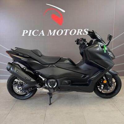 Yamaha T-Max 560 (2022 - 24) usata