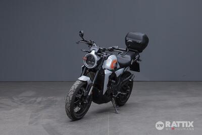 Zontes ZT350-GK (2022 - 25) usata