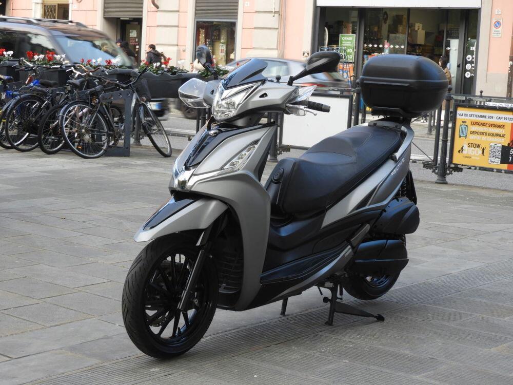 Kymco Agility 300i (2021 - 25) (3)