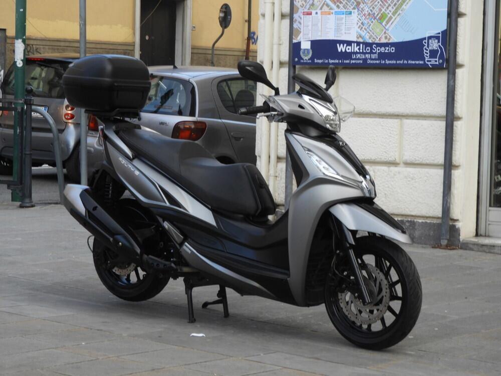 Kymco Agility 300i (2021 - 25) (2)