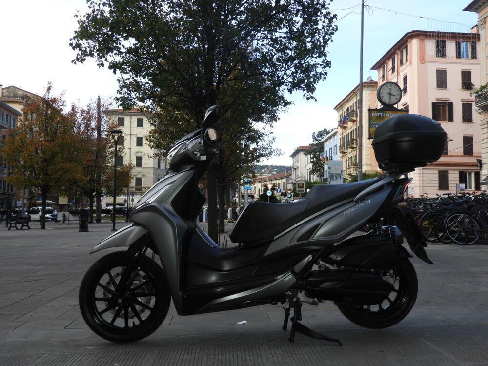Kymco Agility 300i (2021 - 25) (4)