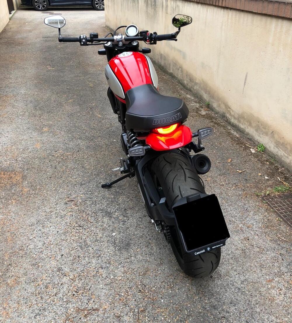 Ducati Scrambler 800 Icon (2021 - 22) (2)