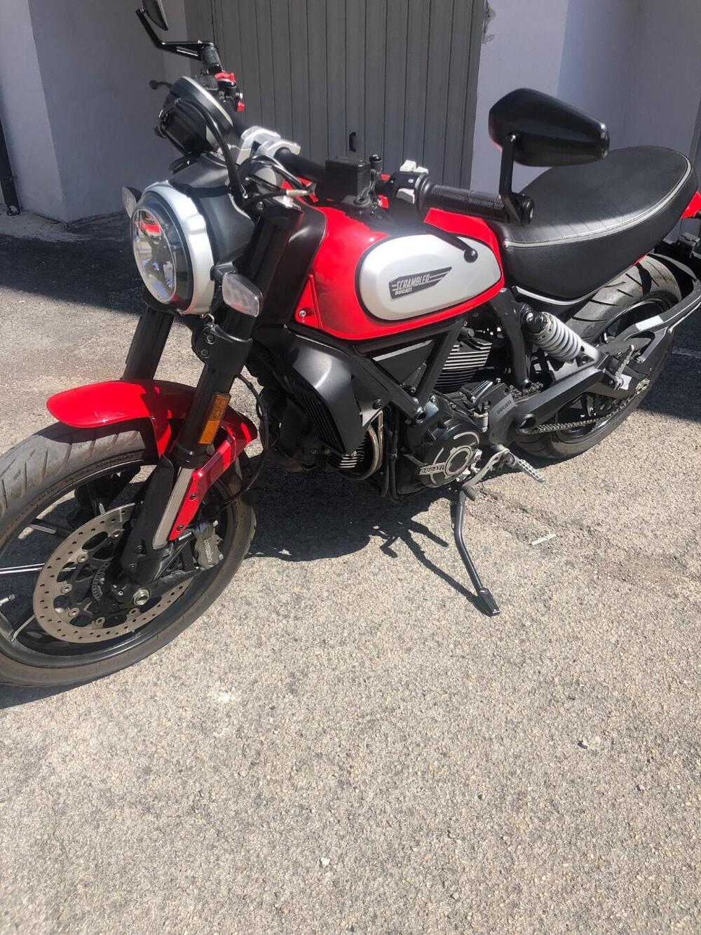 Ducati Scrambler 800 Icon (2021 - 22) (4)