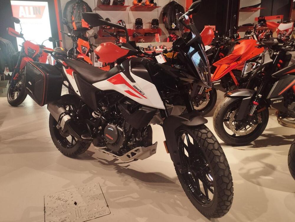 KTM 390 Adventure (2022 - 24) (2)
