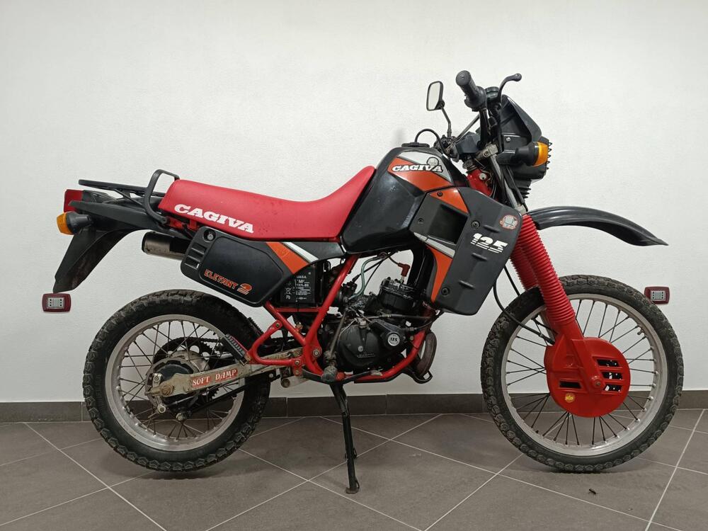 Cagiva Elefant 2 125 (9)