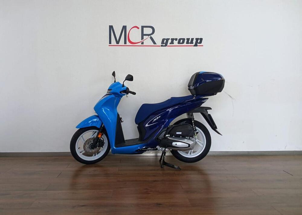 Honda SH 125i (2024 - 25) (2)