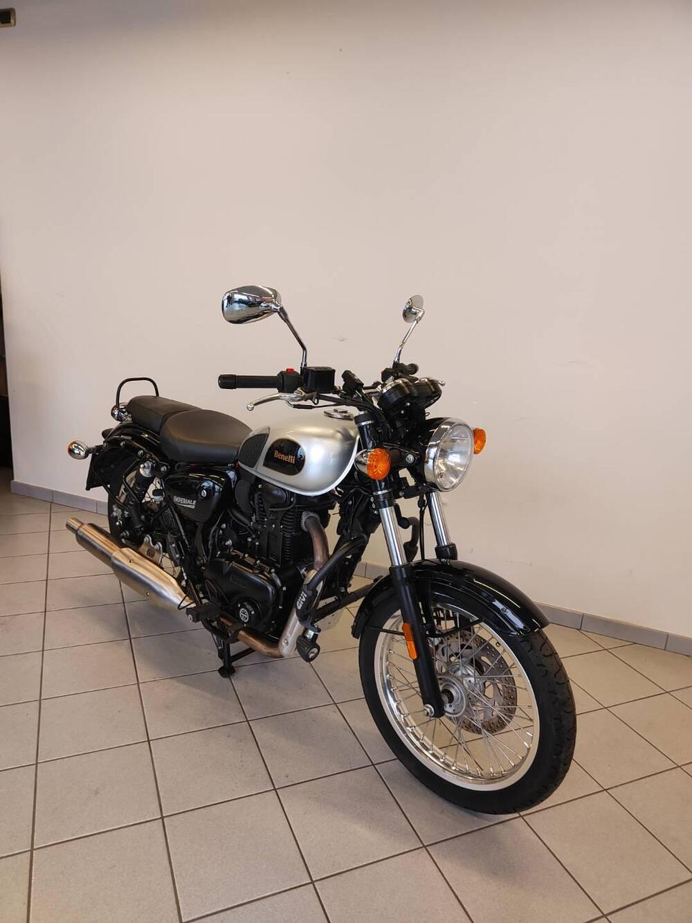 Benelli Imperiale 400 (2021 - 25) (13)