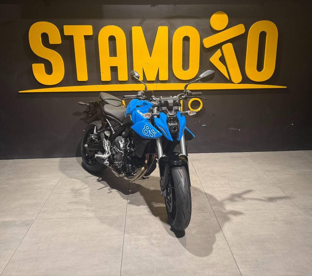 Suzuki GSX-8S (2025 - 26) (2)