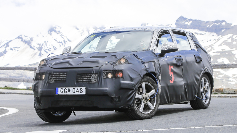 Nuova Geely SUV: lo spy della &quot;cugina&quot; della Volvo XC40