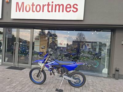 Yamaha YZ 125 (2024) usata
