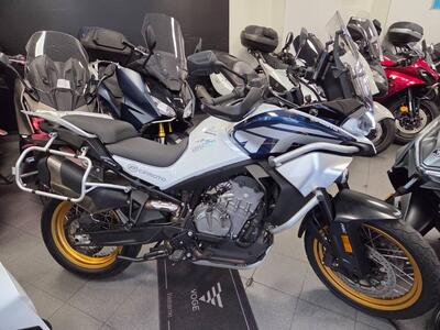 CFMOTO 800MT Explore (2023 - 25) usata
