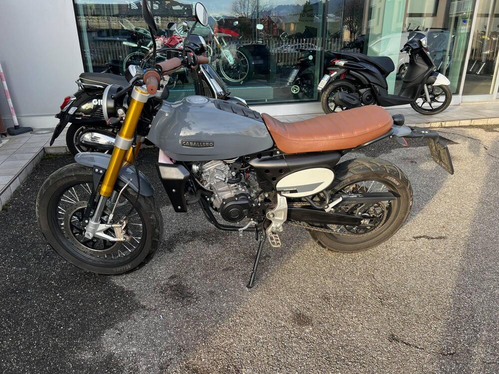Fantic Motor Caballero 125 Scrambler Deluxe (2021 - 23) (4)