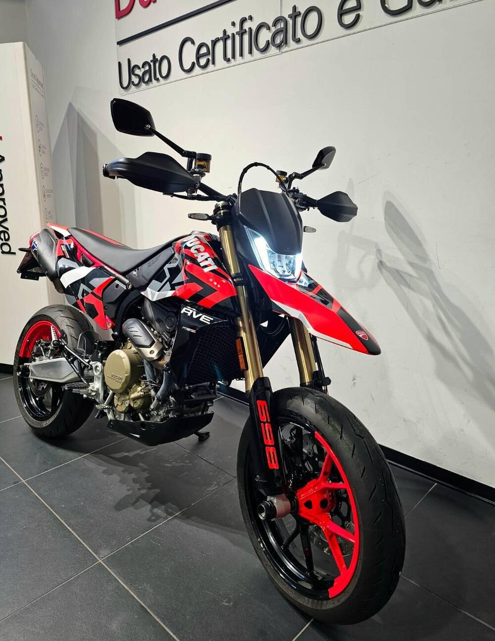 Ducati Hypermotard 698 Mono RVE (2024 - 26) (3)