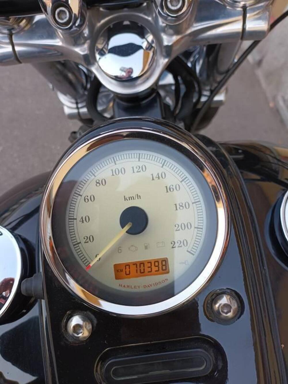 Harley-Davidson 1584 Street Bob (2008 - 15) - FXDB (10)