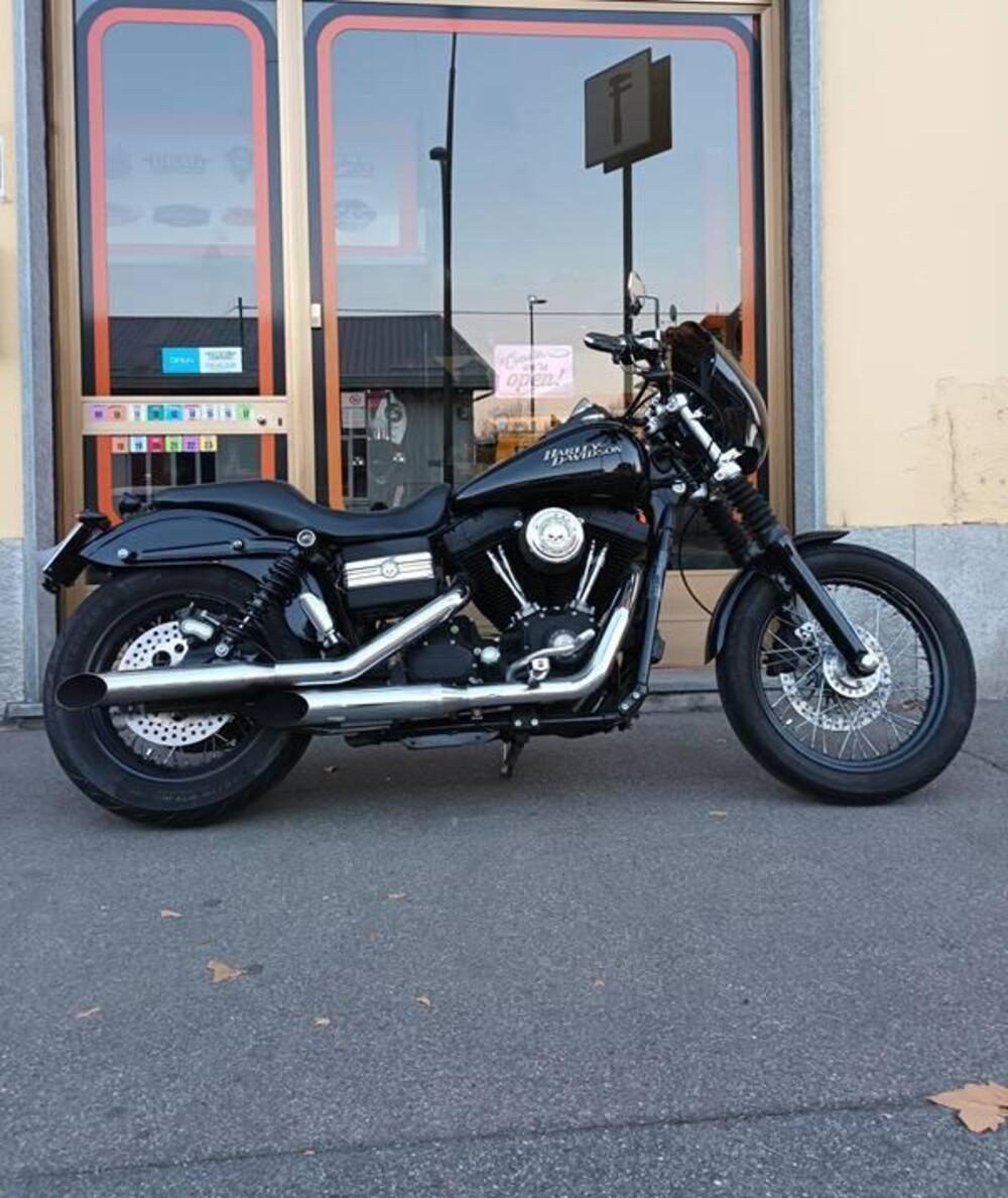 Harley-Davidson 1584 Street Bob (2008 - 15) - FXDB (11)