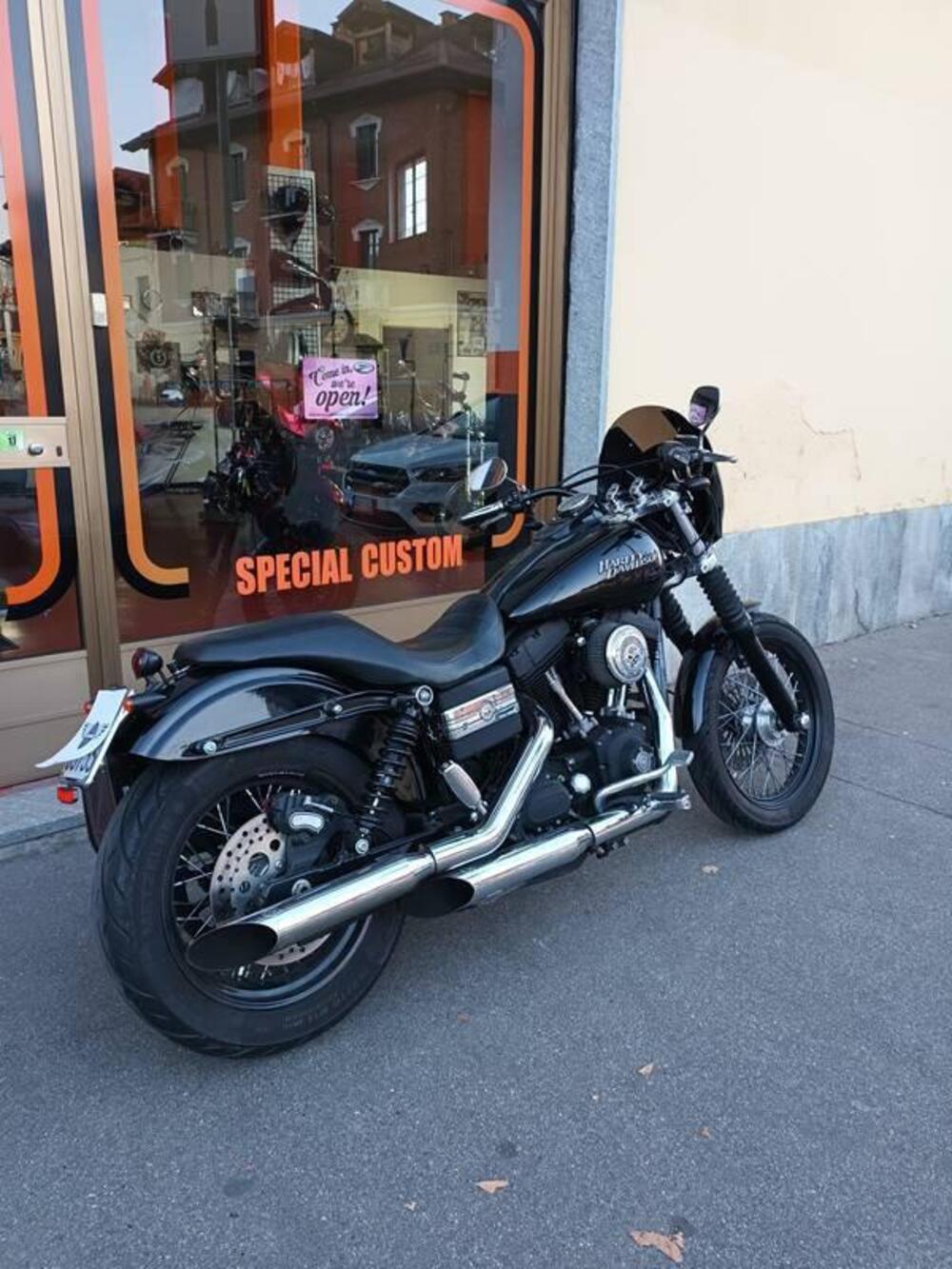 Harley-Davidson 1584 Street Bob (2008 - 15) - FXDB (14)