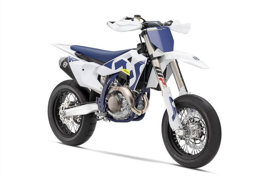 Husqvarna FS 450 (2026) (2)