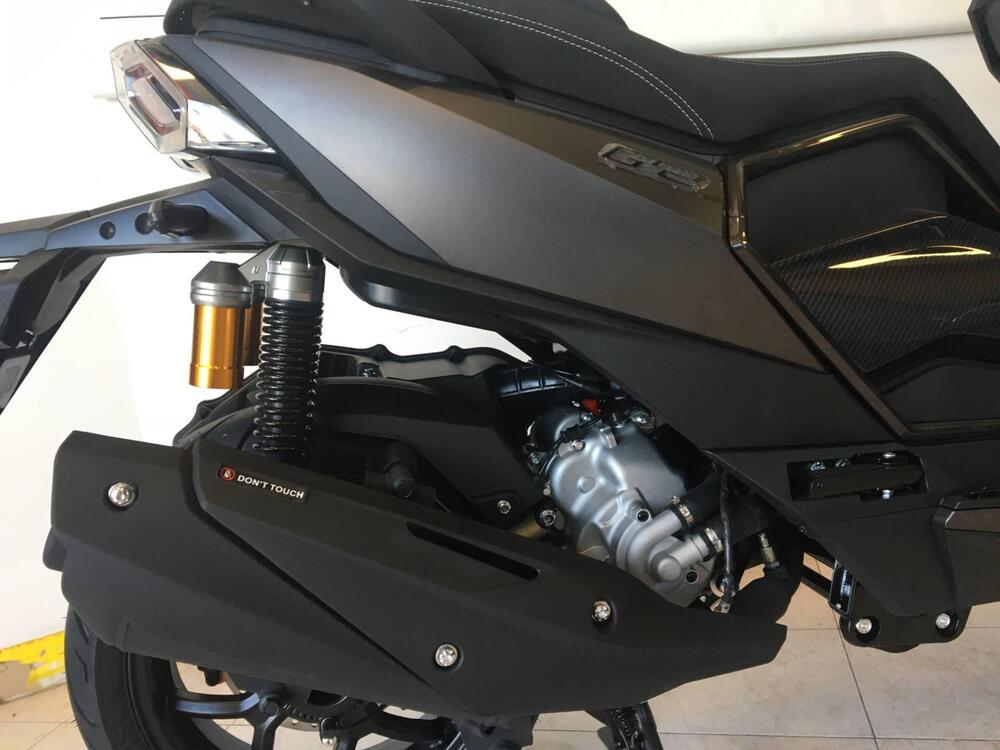 Wottan Motor GT2 300 (2025) (14)