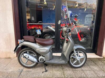 Aprilia Scarabeo 50 (1994 - 99) usata