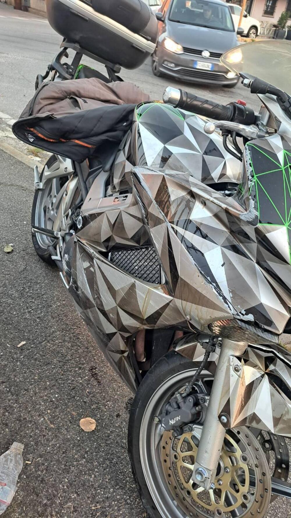 Honda VFR 800 (2006 - 13) (5)