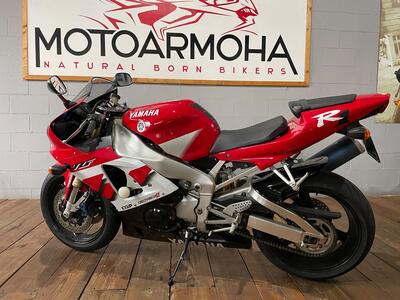 Yamaha YZF R1 (2000 - 01) usata