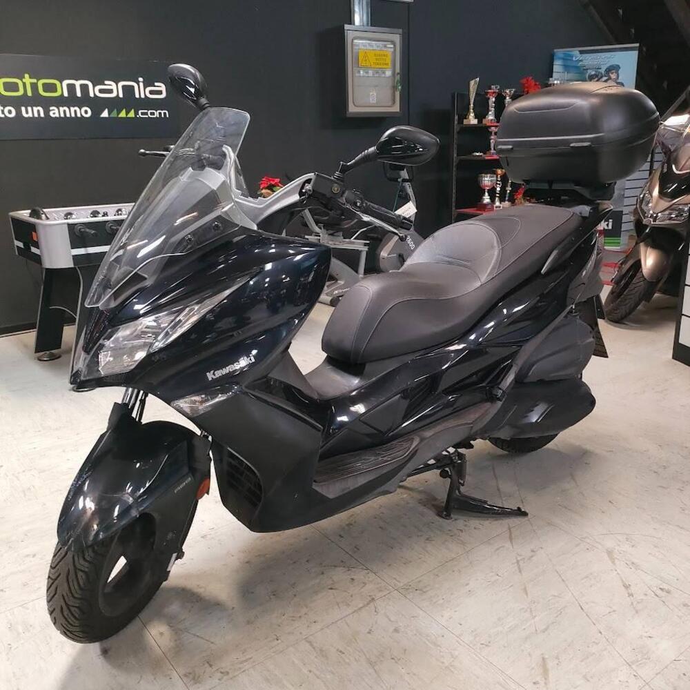 Kawasaki J 300 (2017 - 21) (2)