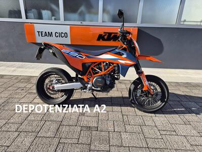 KTM 690 SMC R (2023 - 25) usata