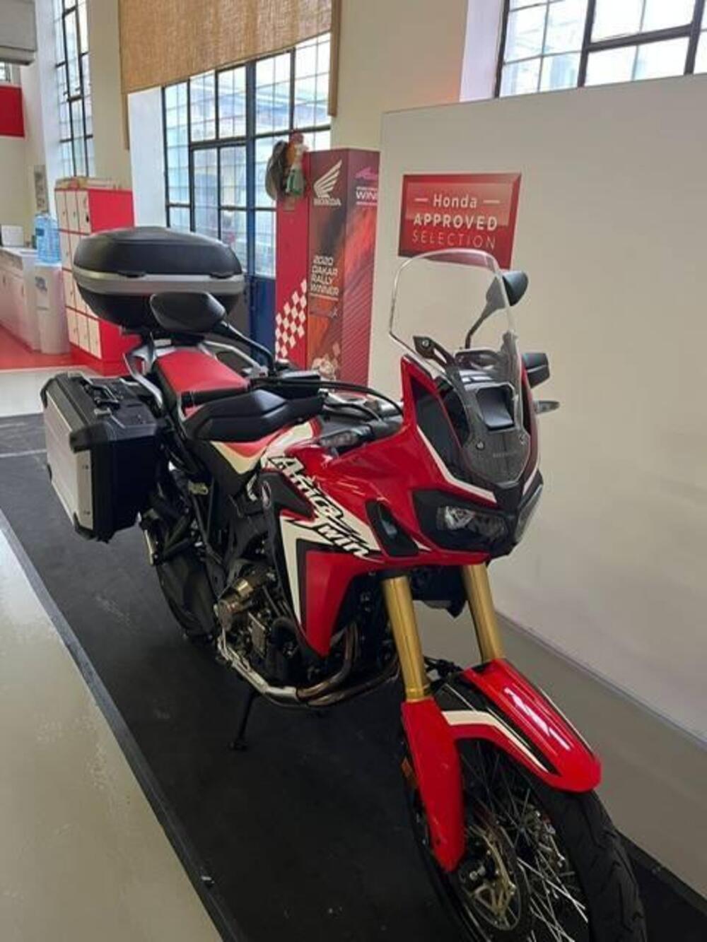 Honda Africa Twin CRF 1000L DCT ABS (2016 - 17) (2)