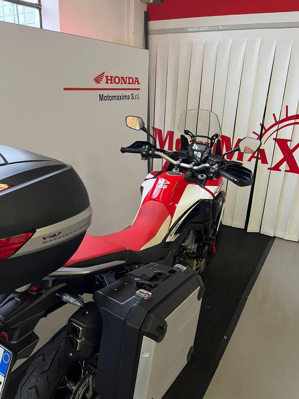 Honda Africa Twin CRF 1000L DCT ABS (2016 - 17) (4)