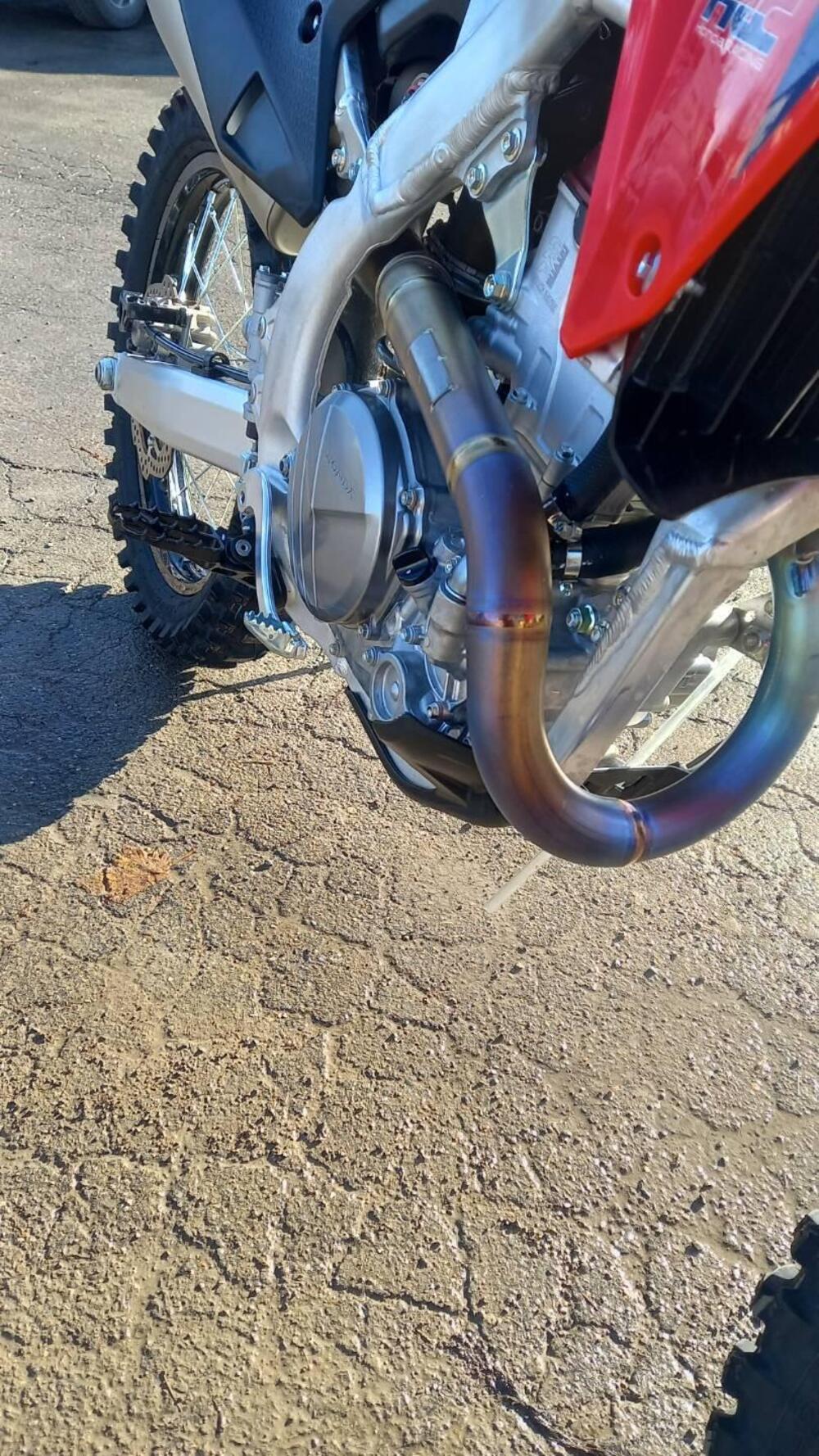 Honda CRF 250 R (2025) (2)