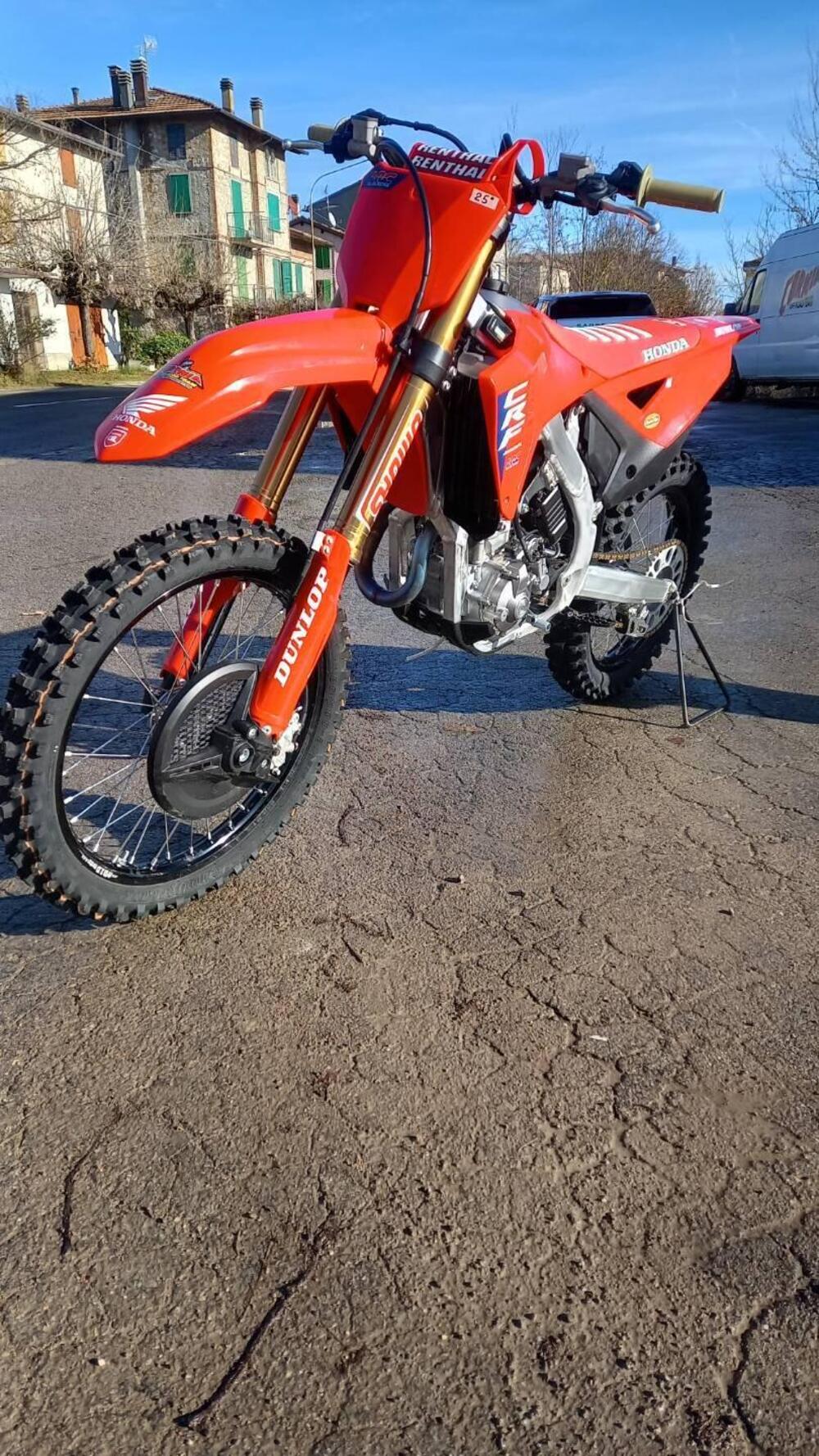 Honda CRF 250 R (2025) (4)