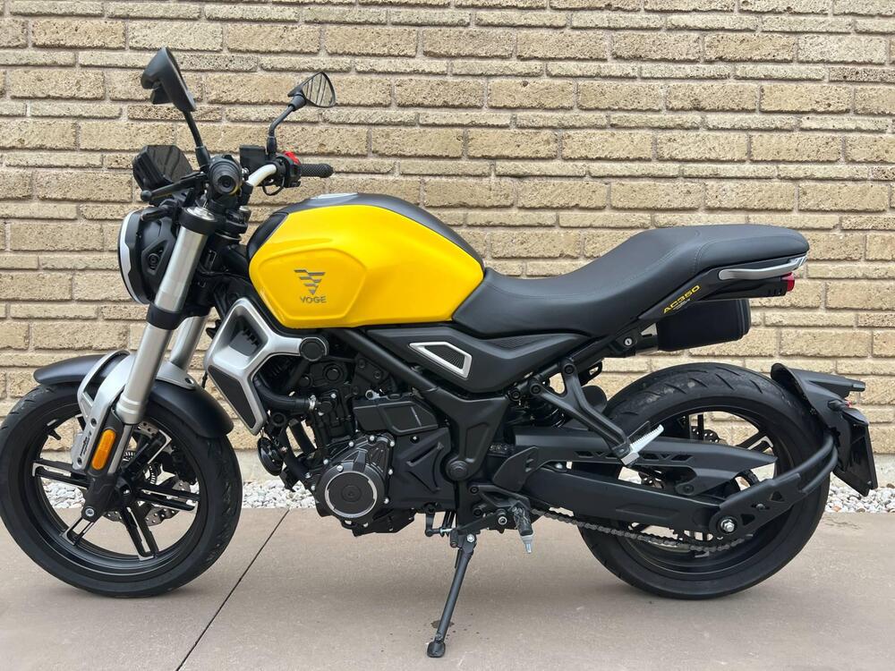 Voge Trofeo 350AC (2022 - 26) (4)