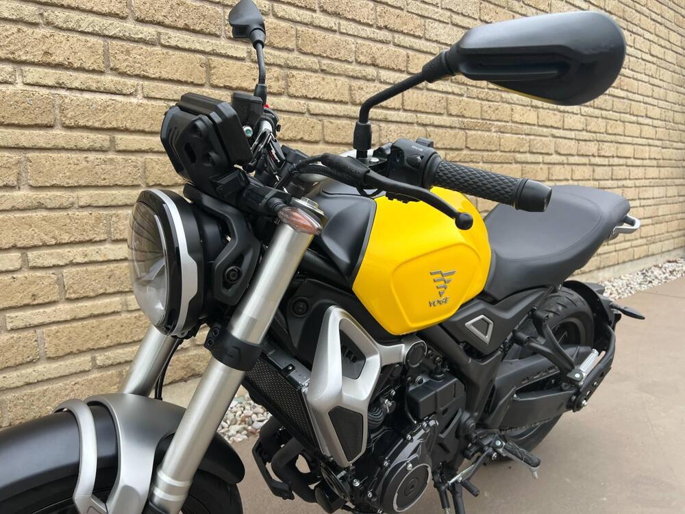 Voge Trofeo 350AC (2022 - 26) (6)