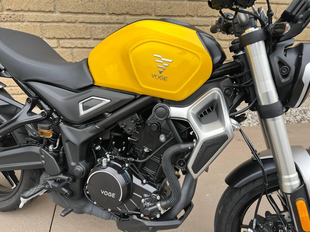 Voge Trofeo 350AC (2022 - 26) (8)